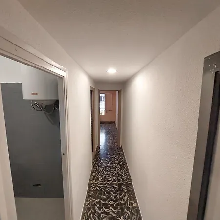 In شقة كولرا